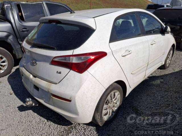 2016 HYUNDAI HB20 