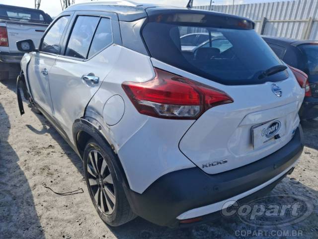 2018 NISSAN KICKS 