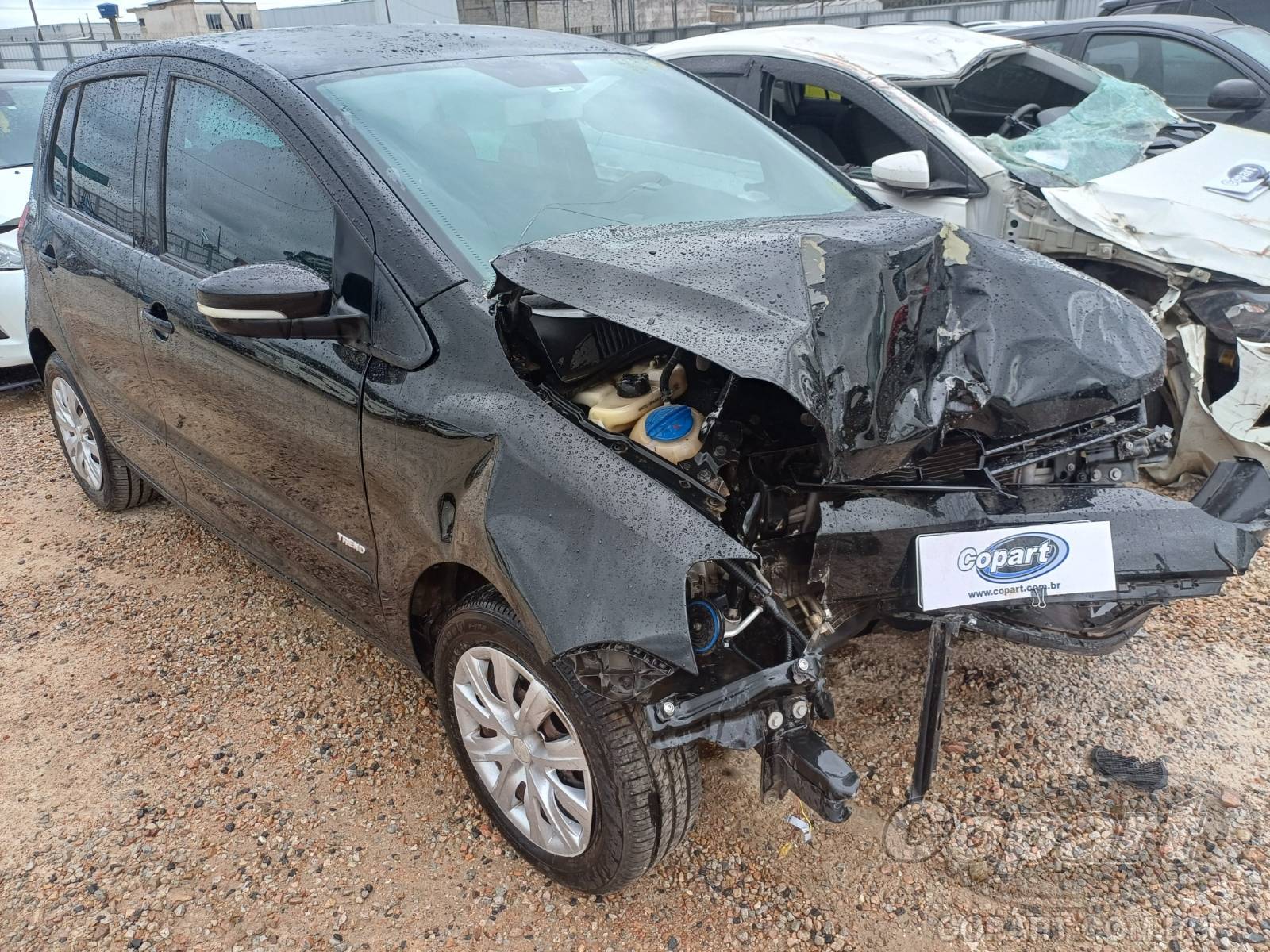 Veículo VW - VolksWagen Fox Volkswagen Fox 1.6 GII 2012 Colisão Média Monta 2012 em leilão