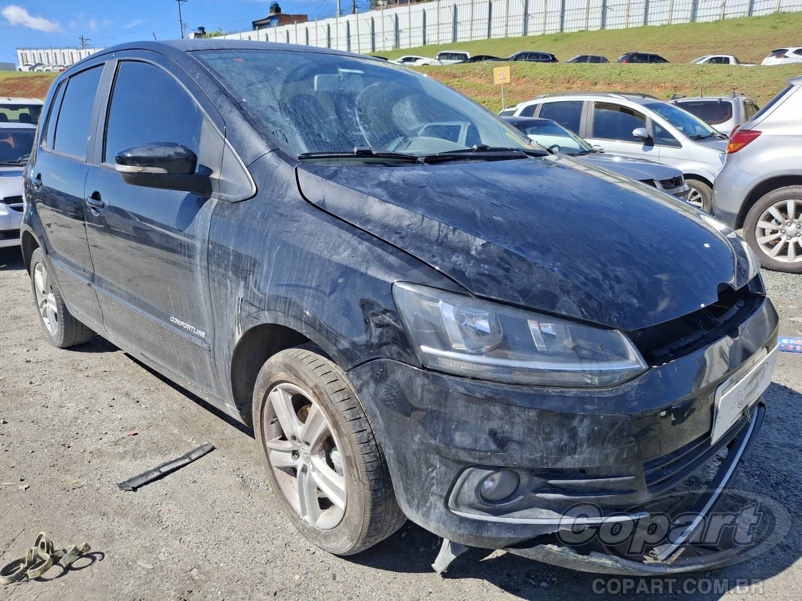 VOLKSWAGEN FOX 2016 QUEIMADO