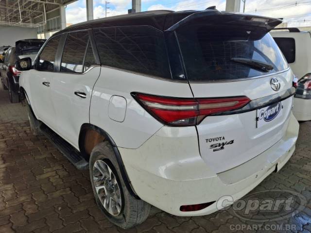 2024 TOYOTA SW4 
