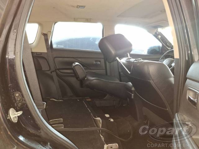 2018 MITSUBISHI OUTLANDER 