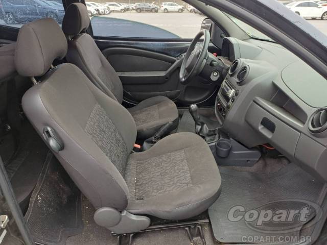 2011 FORD KA 