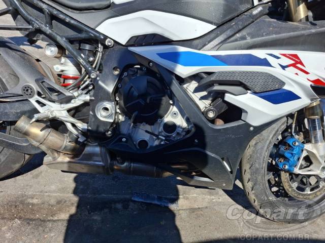 2025 BMW S 1000 