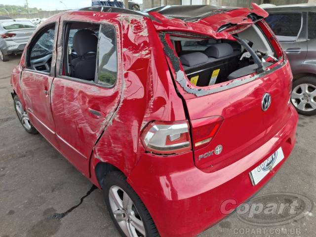 2015 VOLKSWAGEN FOX 