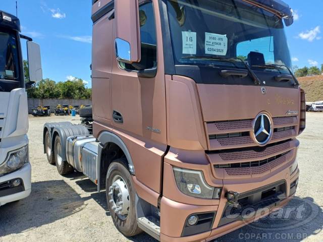 2025 MERCEDES-BENZ Actros 