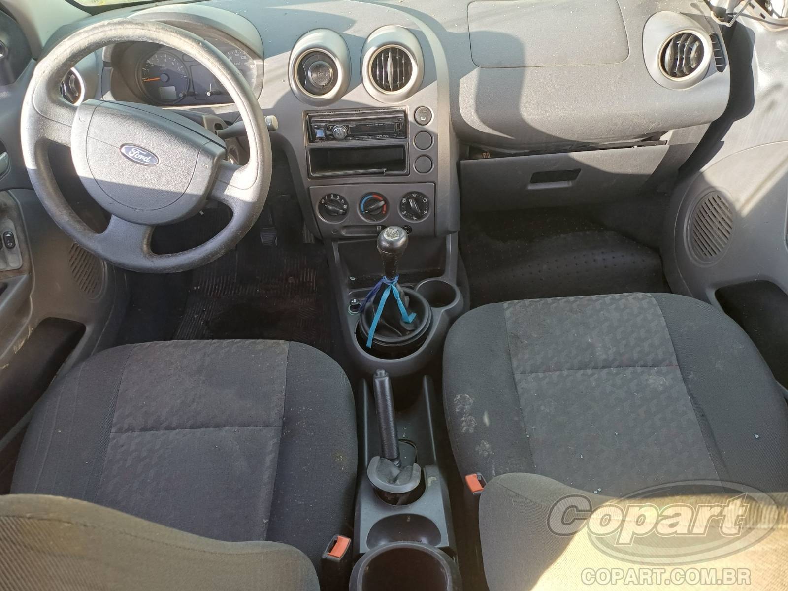2004 FORD FIESTA — foto 9 de 10