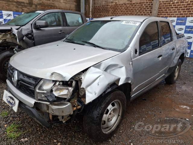 2021 RENAULT DUSTER OROCH 