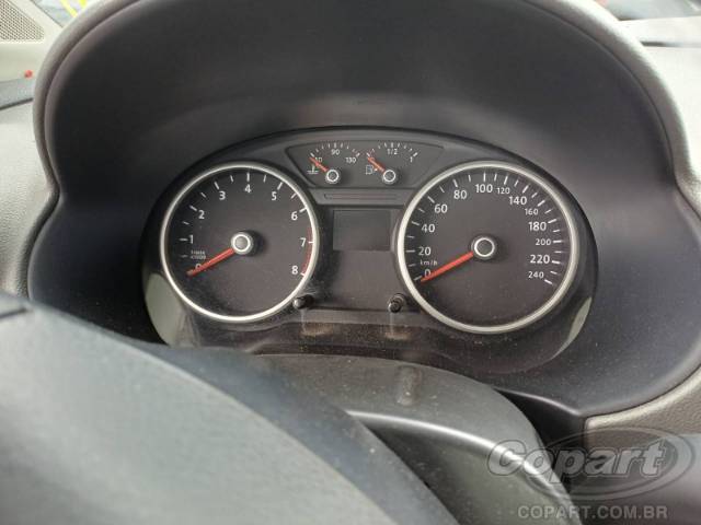 2010 VOLKSWAGEN VOYAGE 