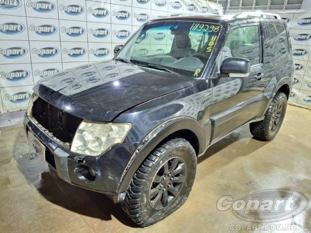 2011 MITSUBISHI PAJERO FULL 