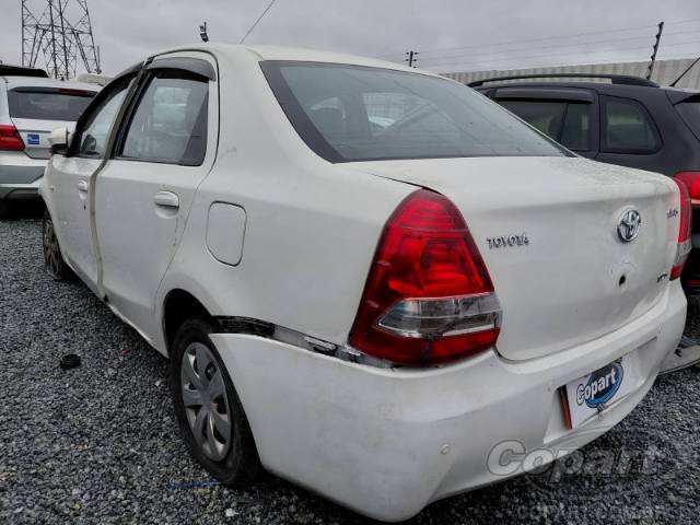 2016 TOYOTA ETIOS SEDA 