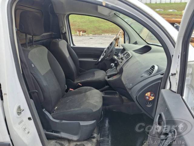 2023 RENAULT KANGOO FURGAO 