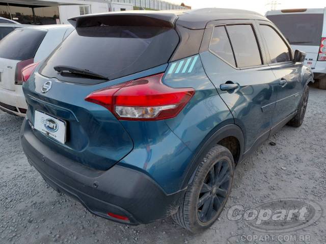 2020 NISSAN KICKS 