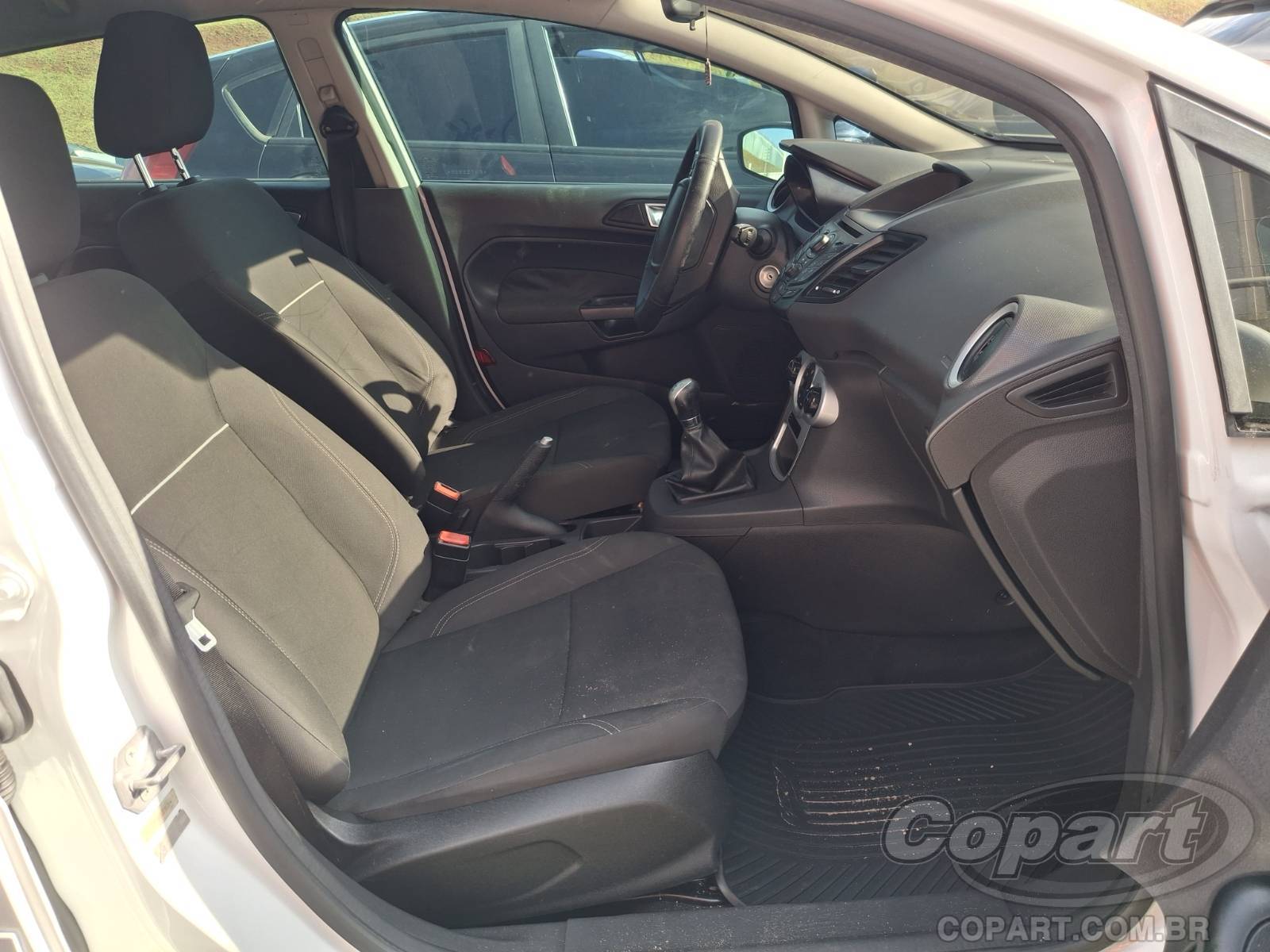 2015 FORD FIESTA — foto 5 de 11