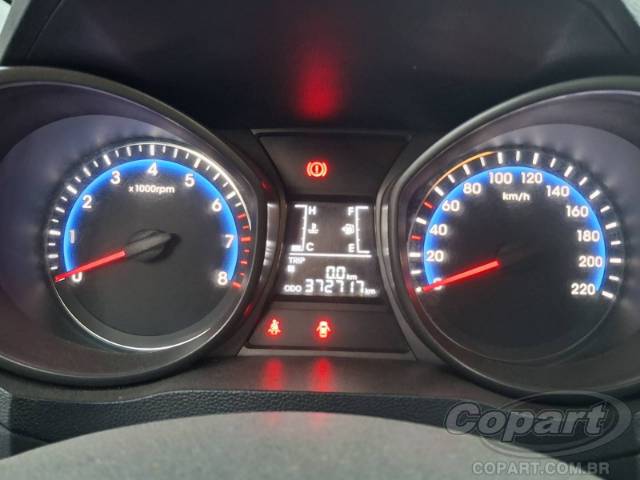 2016 HYUNDAI HB20S 