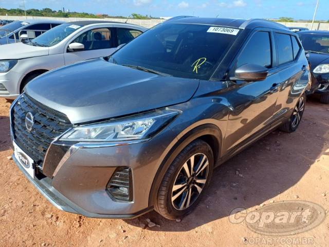 2022 NISSAN KICKS 