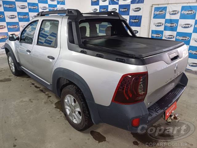 2022 RENAULT DUSTER OROCH 