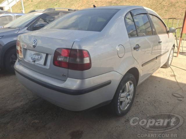 2006 VOLKSWAGEN POLO SEDAN 