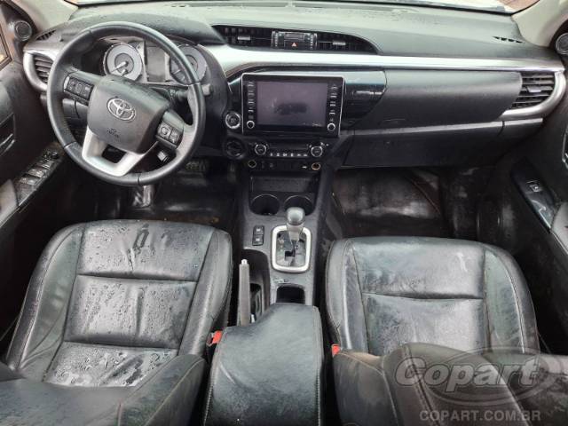 2021 TOYOTA HILUX CD 