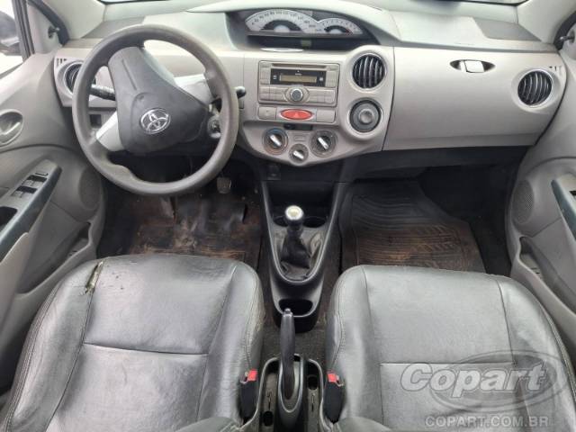 2013 TOYOTA ETIOS SEDA 
