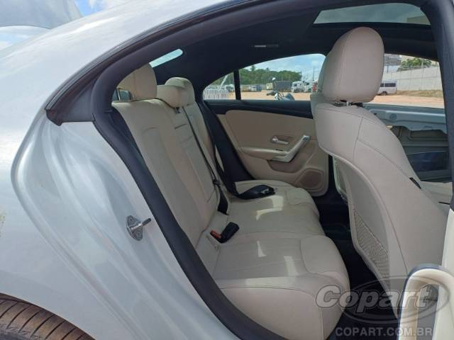 2023 MERCEDES BENZ CLASSE CLA 