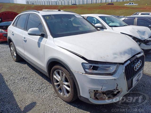 2014 AUDI Q3 