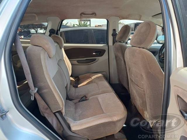 2014 CHEVROLET SPIN 