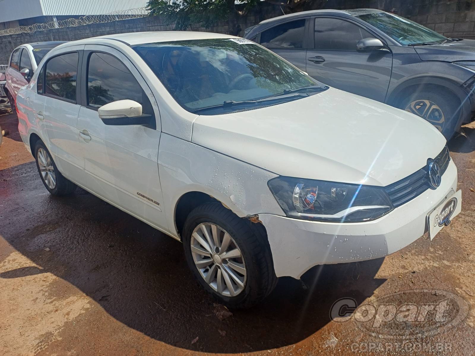 Veículo VW - VolksWagen Volkswagen Volkswagen Voyage 2015 2015 em leilão
