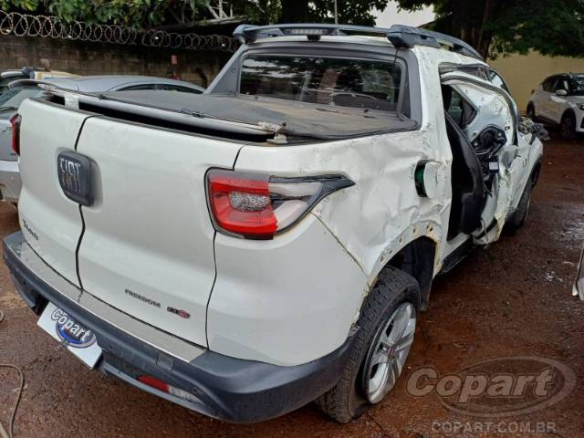 2021 FIAT TORO 