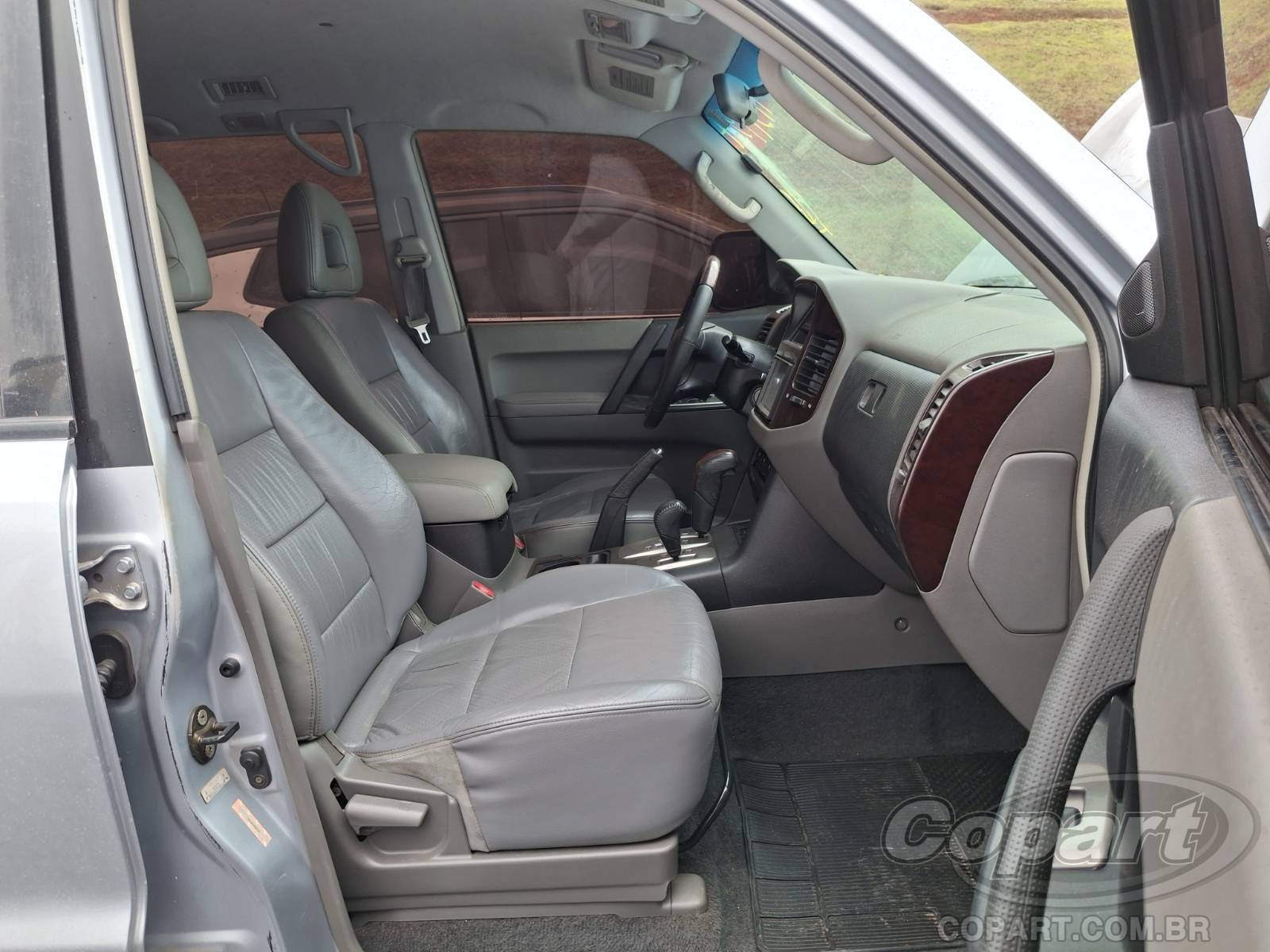 2004 MITSUBISHI PAJERO FULL — foto 5 de 11