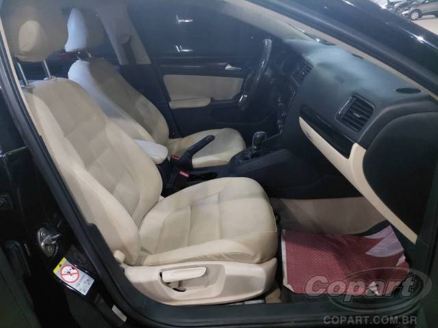 2013 VOLKSWAGEN JETTA 