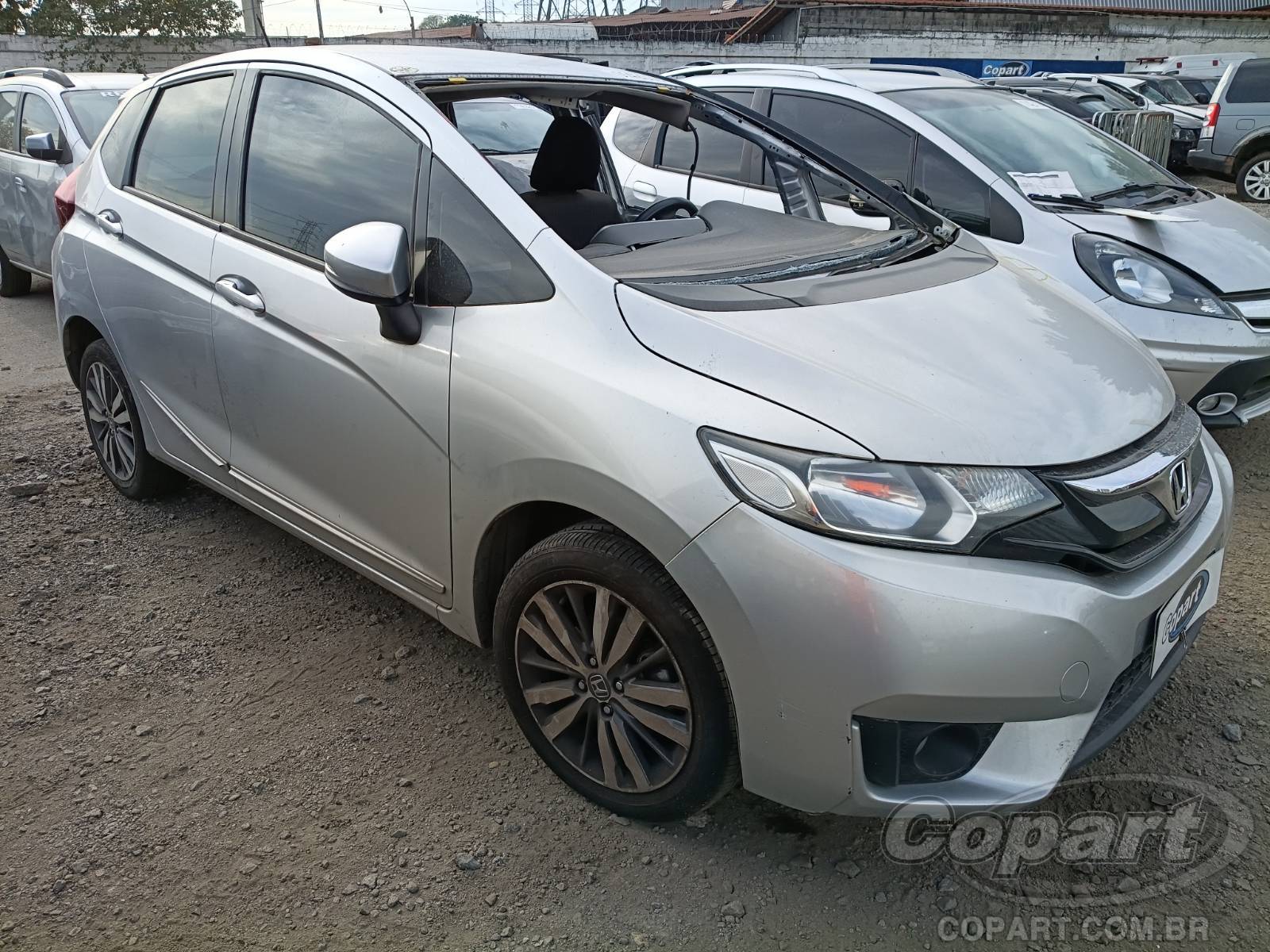 Honda FIT 2016 em leilão