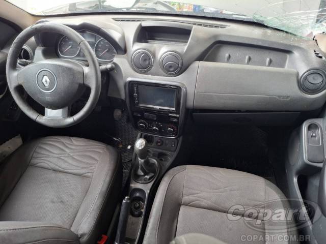 2013 RENAULT DUSTER 