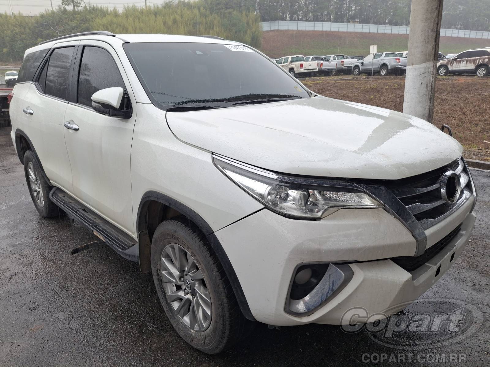 TOYOTA SW4 SRX 2.8 D-4D Turbo 2022