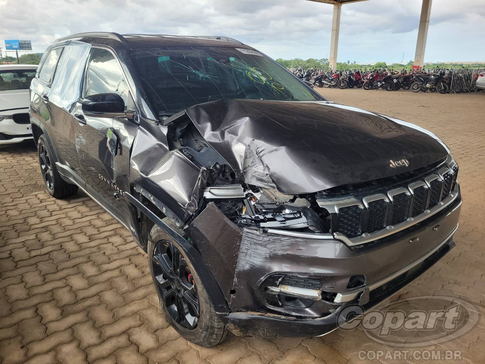 2022 JEEP COMMANDER