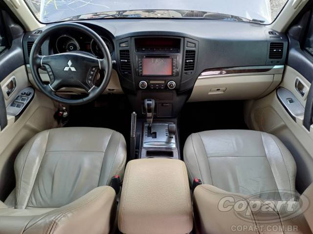 2014 MITSUBISHI PAJERO FULL 