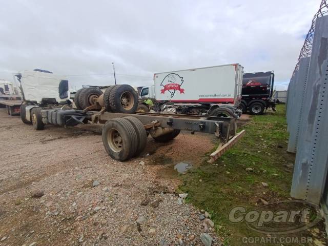 2021 VOLVO VM 
