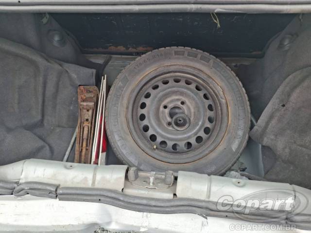 2003 CHEVROLET CORSA SEDAN 
