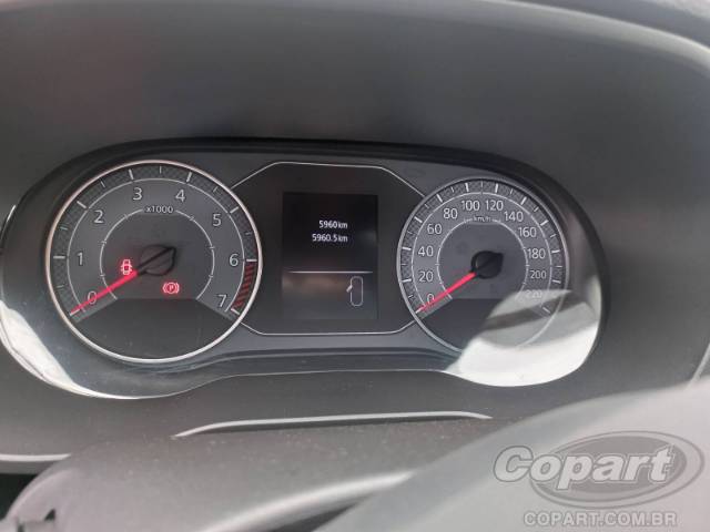 2025 RENAULT DUSTER 