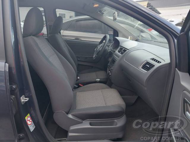 2014 VOLKSWAGEN FOX 