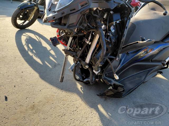 2026 YAMAHA XMAX 