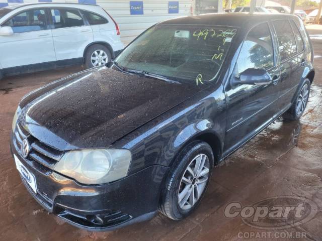 2010 VOLKSWAGEN GOLF 