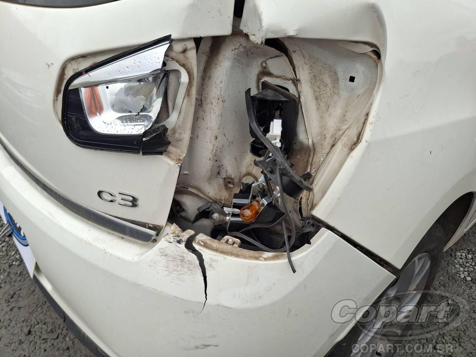 2015 CITROEN C3 — foto 11 de 12