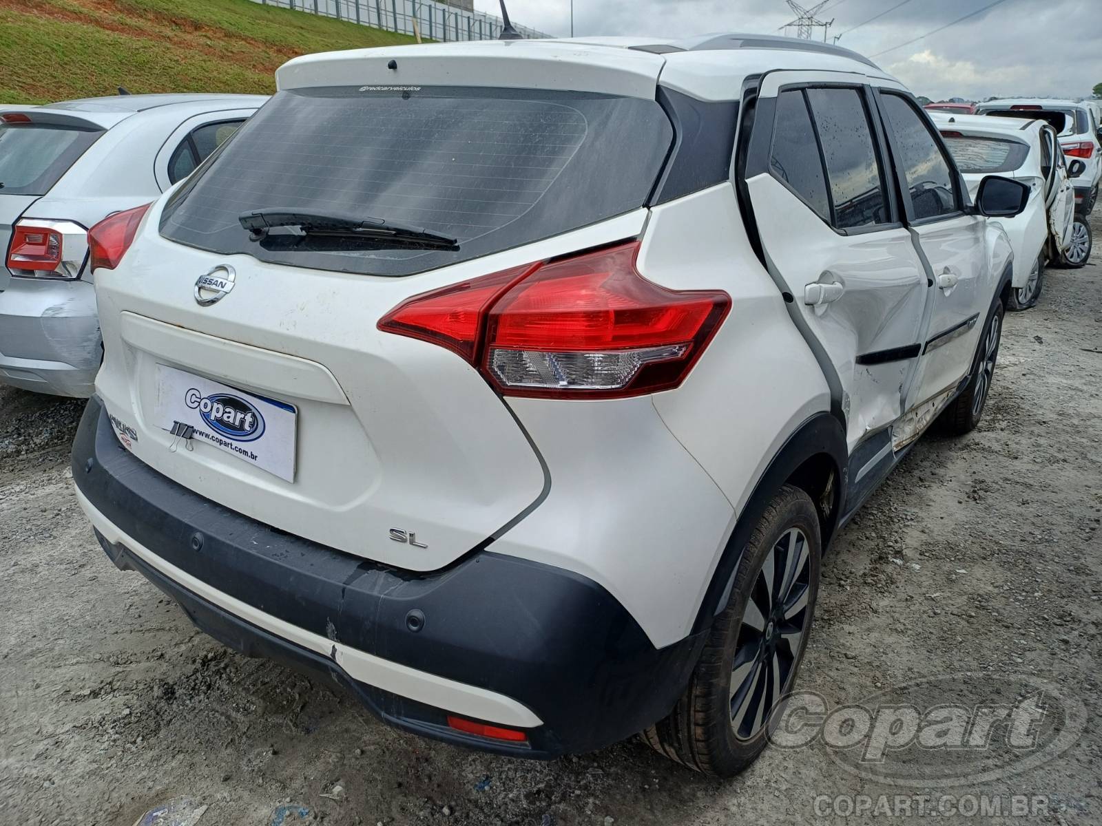 Foto 4: 2017 NISSAN KICKS