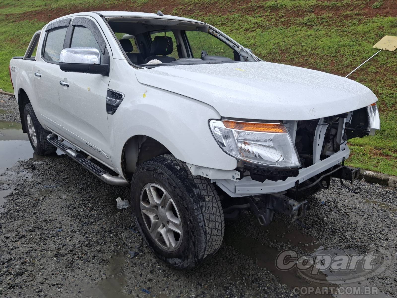 Veículo FORD Ranger FORD Ranger CD 3.2 Duratorq TDCi 2014 em leilão