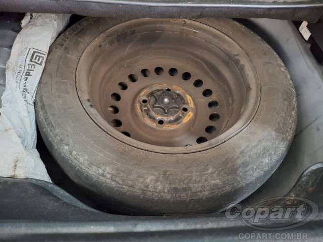 2012 NISSAN GRAND LIVINA 