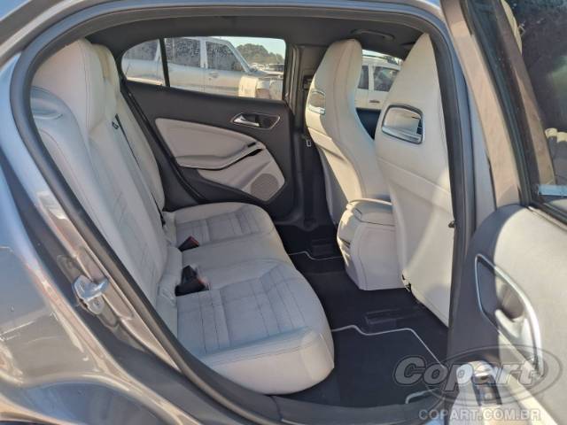 2015 MERCEDES BENZ GLA 