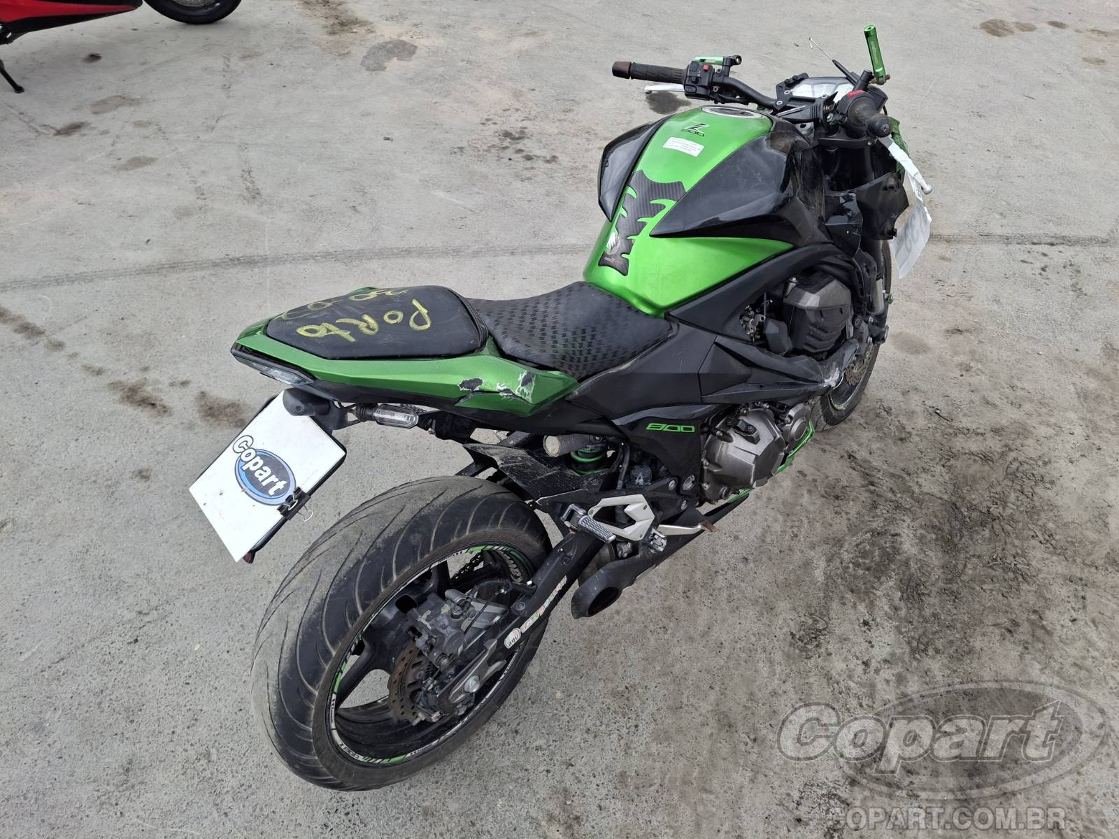 2016 KAWASAKI Z800 — foto 4 de 10