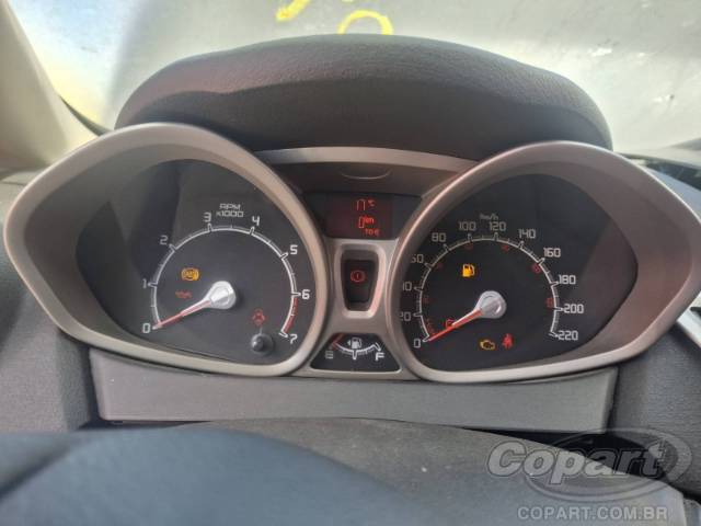 2011 FORD FIESTA SEDAN 