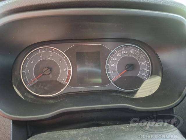 2025 RENAULT DUSTER 